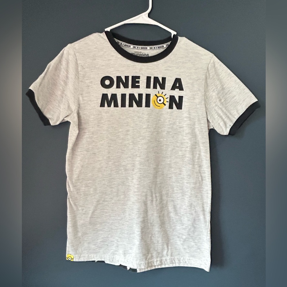 Minions original Gray T-Shirt with Black Trim XL